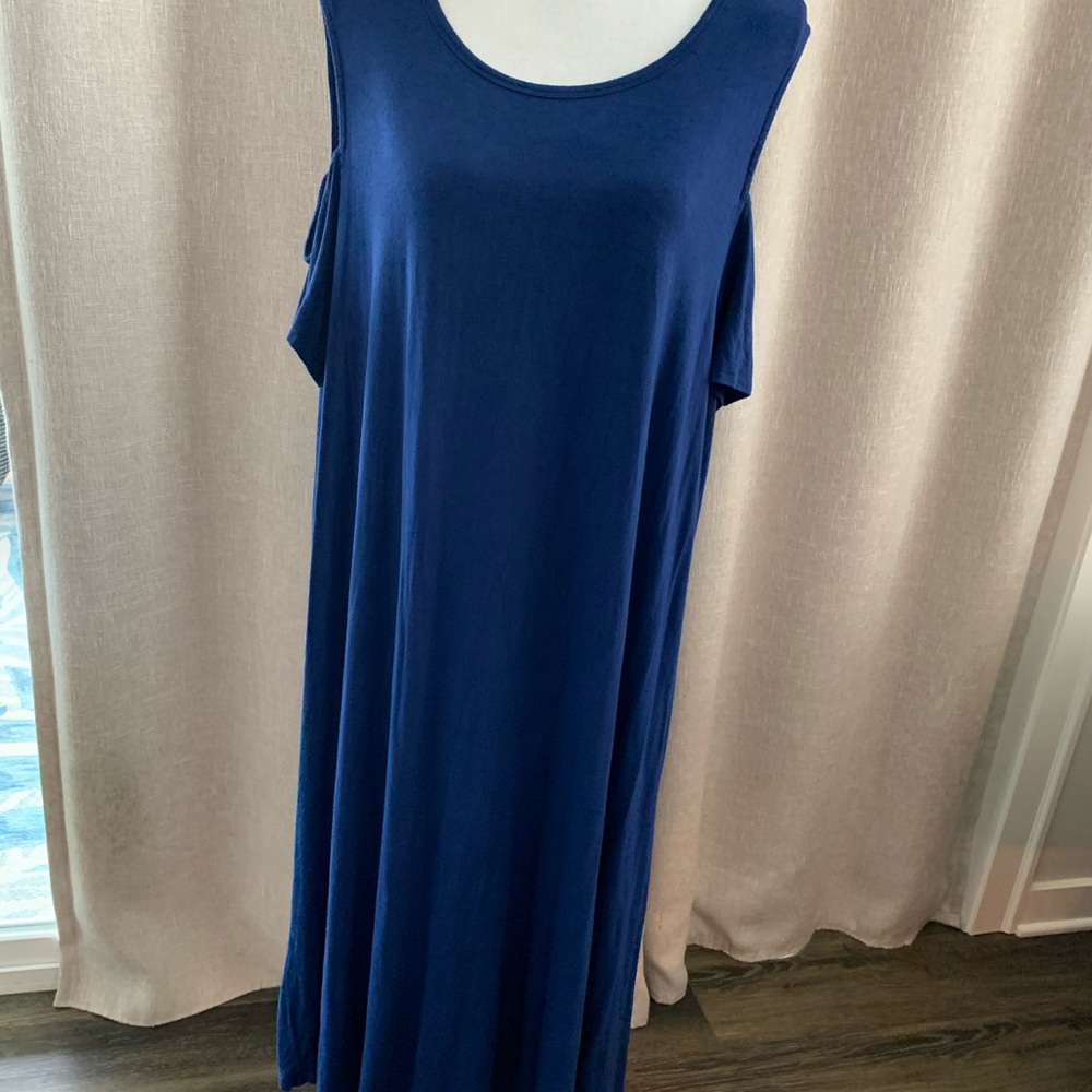 Old Navy cold shoulder dress